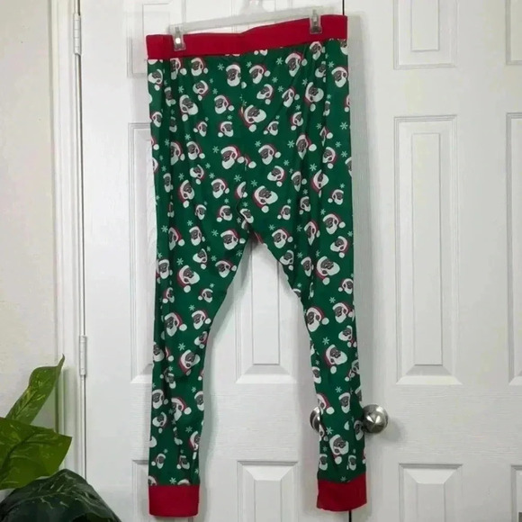 TARGET Green Pajama Christmas Sets for
Women Various Sizes - Picture 11 of 12
